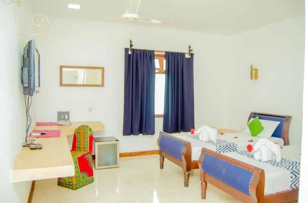 27 Cafe Zanzibar Airport Hotel 외부 사진