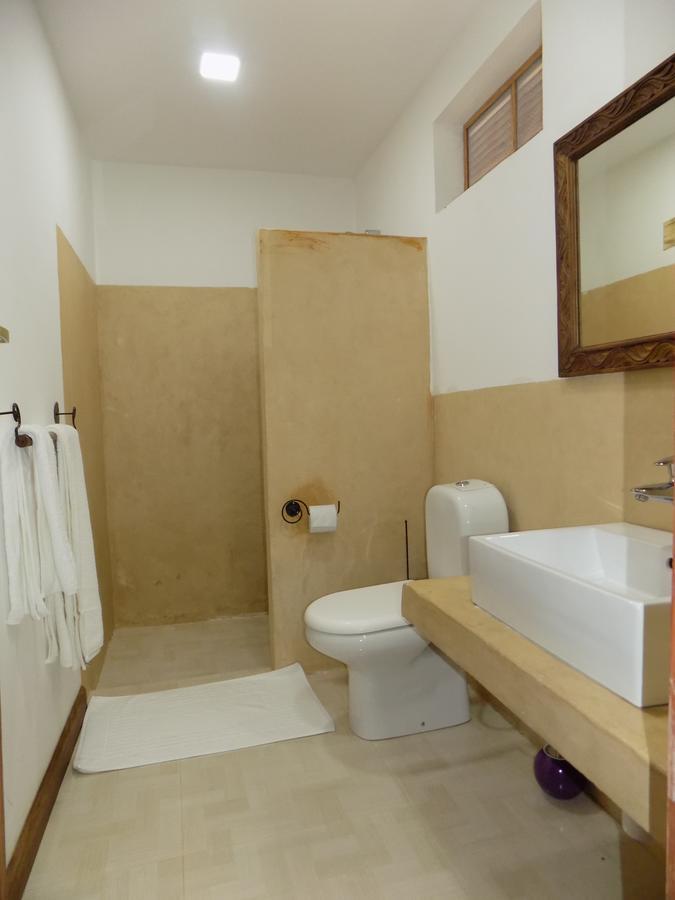 27 Cafe Zanzibar Airport Hotel 외부 사진