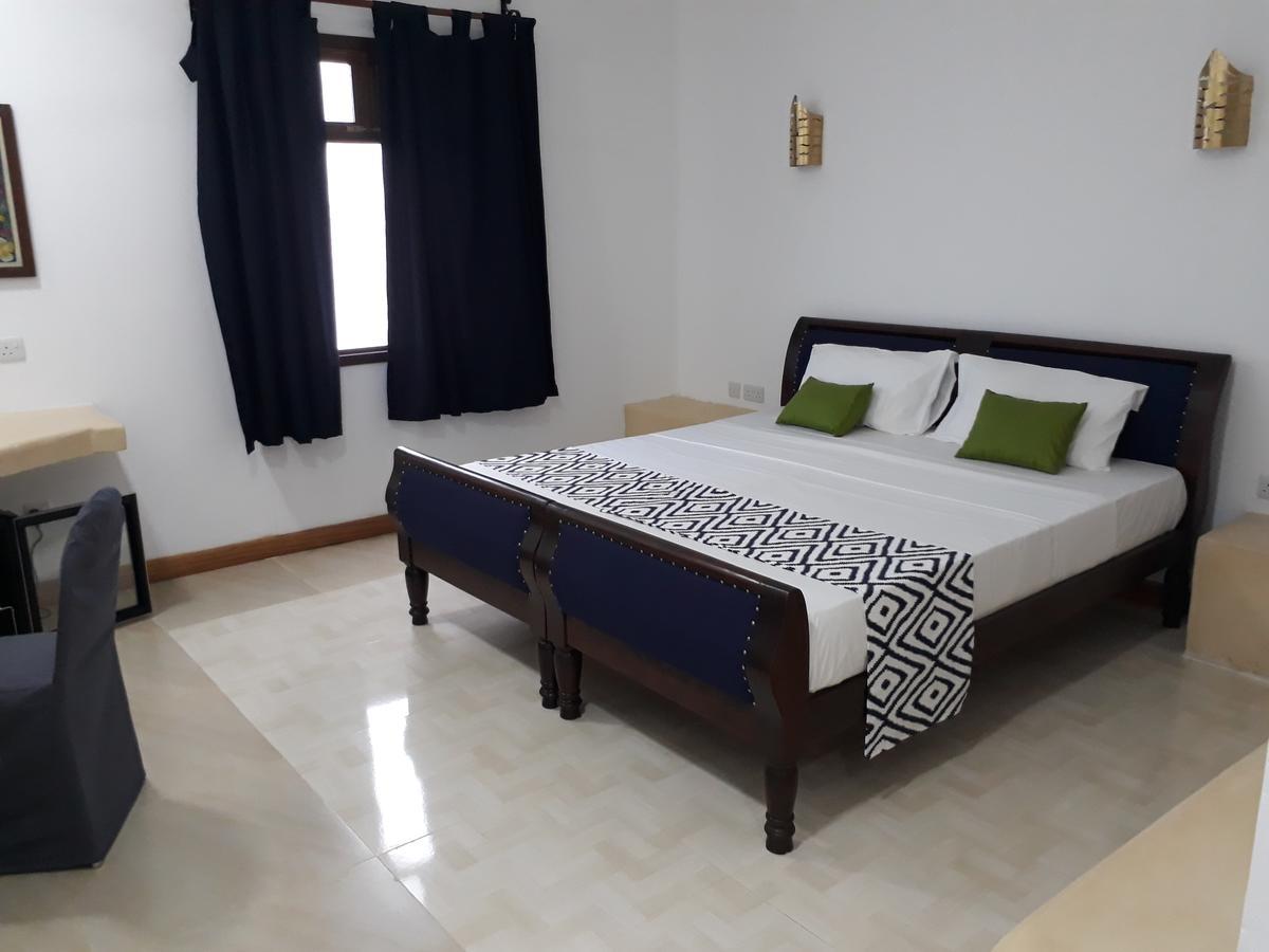 27 Cafe Zanzibar Airport Hotel 외부 사진